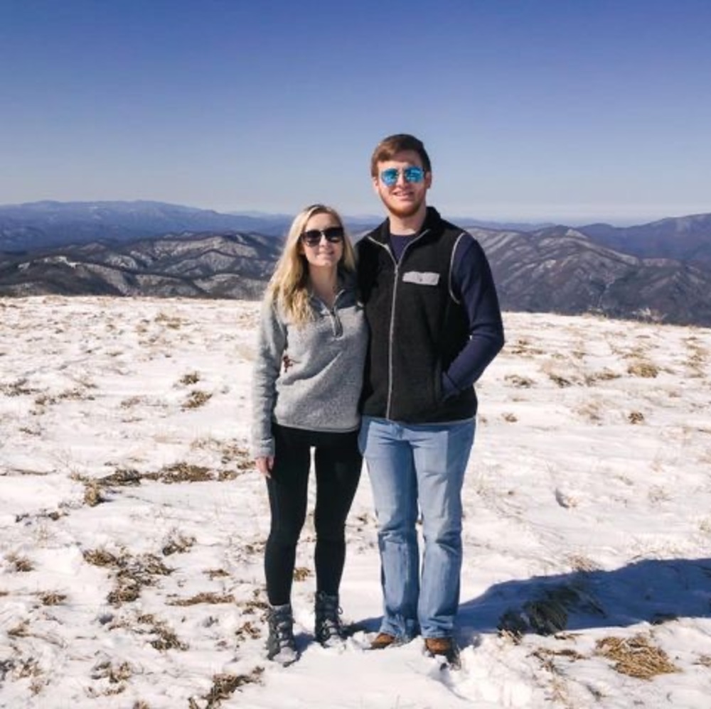 Meet your Posher, Alexis